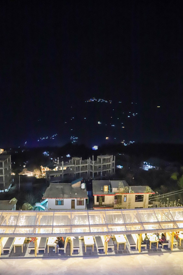 Super Deluxe Room, Hotel Rishi Palace